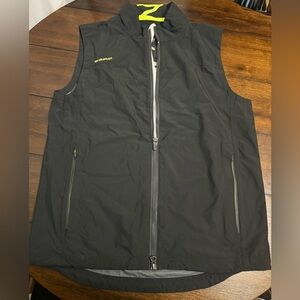 Zero Restriction Polyester Outer shell Men's Black Golf Vest Size S